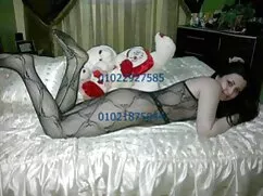 Nữ với mái tóc uống  ...
